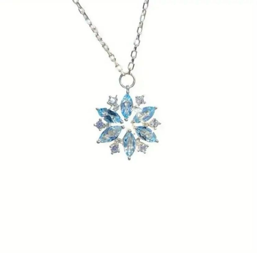 Creative Exquisite Sky Blue Snowflake Design Pendant Necklace Decorative Accessories